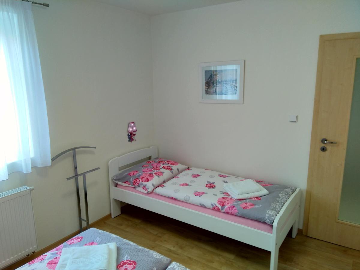 Apartmany Na Vysluni Horní Maxov Buitenkant foto